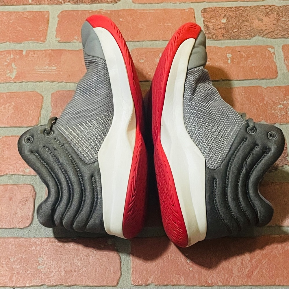 Adidas Sneakers | Men's 7